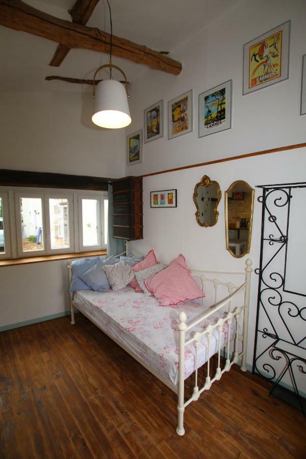 La Sonnette B&B Ventouse Exteriör bild